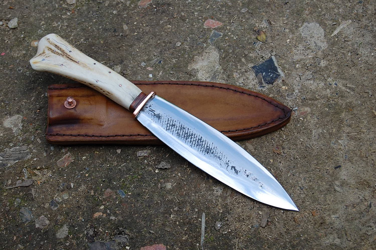 nc_beaver_tail_lame_lime_de__17_cms__mgarde_cuivre_rouge_.jpg